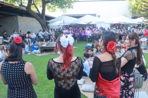 artistas en festival del vino tlaquepaque