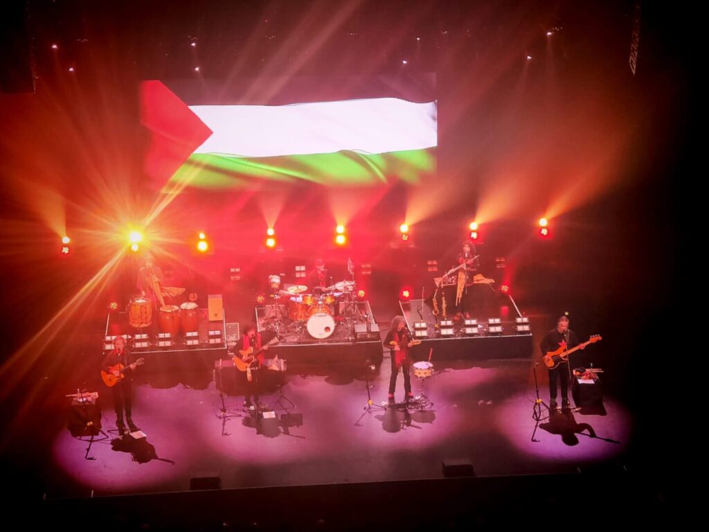 illapu cantando en guadalajara